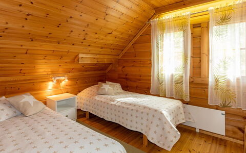 Paapuuri: Landdistrikt, Hill Station, Landsby, Bjergkæde, Dal, Bjerglandsby, Alps, Eco Hotel, Altan, Hotel