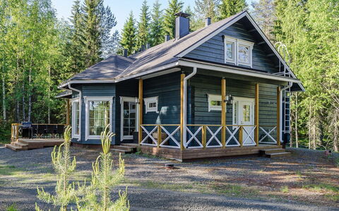 Villa Eläntätila: Landdistrikt, Hill Station, Landsby, Bjergkæde, Dal, Bjerglandsby, Alps, Eco Hotel, Altan, Hotel