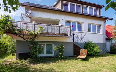 Koszalin 300: Plante, Bygning, Himmel, Vindue, Ejendom, Hus, Træ, Land Lot, Kvarter, Blomst