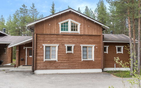 Lauri 4 Iso: Træ, Sne, Vinter, Sommerhus, Fryser, Hjem, Bjælkehytte, Lærk, Sidespor
