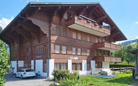 Saanen 100: Seng, Møbel, Soveværelse, Indretning, Sengetøj, Sengetøj, Gulvbelægning, Træ, Etage, Værelse