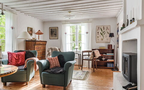 Smedstorp: Møbel, Træ, Stol, Indretning, Etage, Gulvbelægning, Bygning, Billedramme, Komfort, Væg