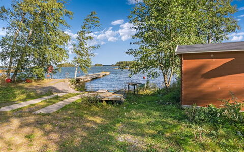 Anttoora 2: Bank, Sø, Kyst, Have, Reservoir, Dam, Landscaping, Parkere