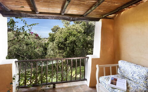 Porto Cervo 624: Møbel, Stol, Loft, Skygge, Altan, Bejdse, Stueplante, Køkken & Spisebord, Udendørs Møbler, Stue