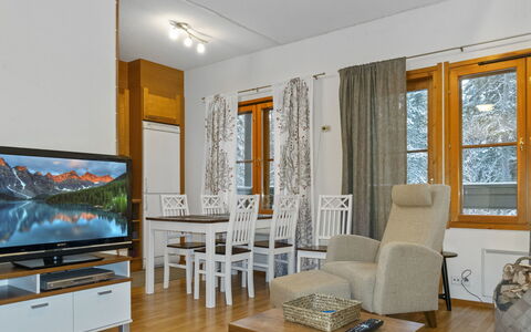 Puolikuu A7: Sommerhus, Hus, Hjem, Garden Bygninger, Sidespor, Bjælkehytte, Stuehus, Estate, Skur, Gård
