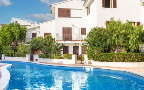 Blanca Mediterranea: Boligområde, Hjem, Menneskelig Bosættelse, Hacienda, Svømmepøl, Estate, Gård, Villa, Landscaping, Udvej