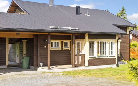 Tahkontupa: Træ, Tag, Hus, Sommerhus, Hjem, Sidespor, Boligområde, Dør, Veranda, Skygge