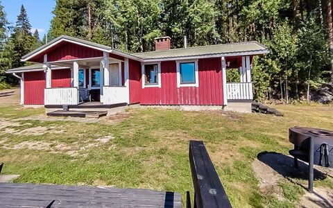 Lahdeke: Træ, Hus, Sne, Sommerhus, Hjem, Vinter, Tag, Fryser, Sidespor, Hældning