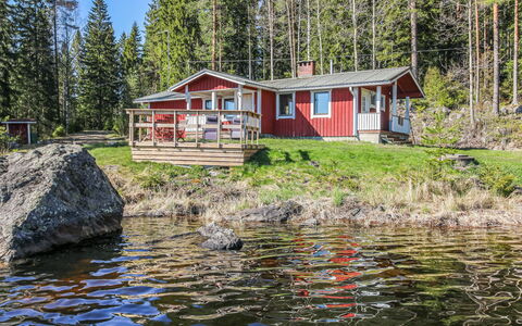 Lahdeke: Træ, Sommerhus, Sidespor, Bjælkehytte, Bejdse, Hårdttræ, Planke, Tømmer, Naturmateriale, Garden Bygninger