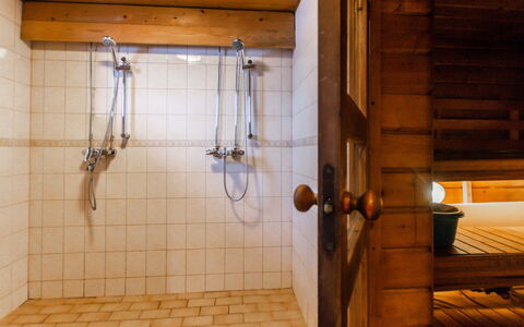 Niemeke: Træ, Sommerhus, Bjælkehytte, Skov, Skur, Garden Bygninger, Lærk, Woodland, Bejdse