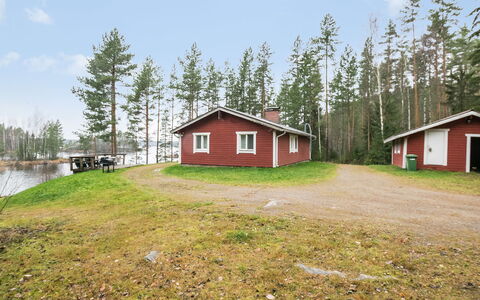 Paroni: Træ, Sommerhus, Bejdse, Hårdttræ, Bjælkehytte, Planke, Loft, Naturmateriale, Tømmer, Garden Bygninger
