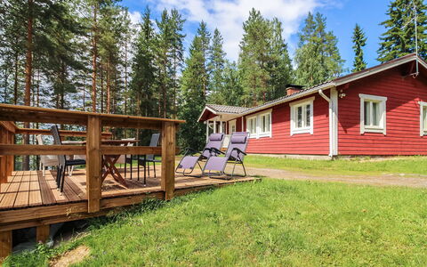 Paroni: Træ, Sommerhus, Bejdse, Hårdttræ, Bjælkehytte, Planke, Loft, Naturmateriale, Tømmer, Garden Bygninger