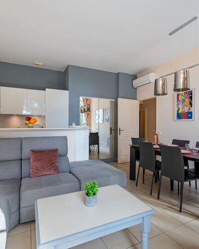 Villa Francia 464.2