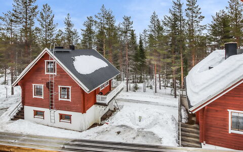 Alppikylä 4A: Træ, Sidespor, Sommerhus, Hus, Hjem, Planke, Garden Bygninger, Bjælkehytte, Hårdttræ, Veranda