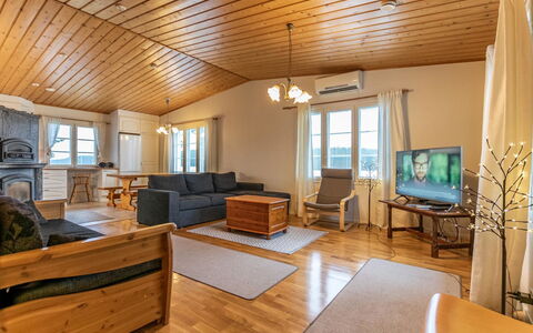 Villa Niemi: Landdistrikt, Hill Station, Landsby, Bjergkæde, Dal, Bjerglandsby, Alps, Eco Hotel, Altan, Hotel