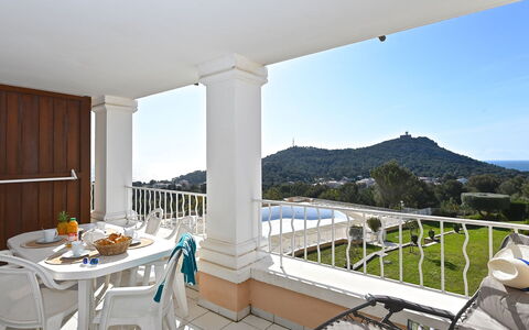 Agay Village Cap Esterel 700: Lejlighed, Altan, Stol, Villa, Penthouselejlighed
