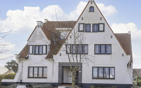 De Haan 410: Himmel, Plante, Bygning, Daytime, Ejendom, Træ, Urban Design, Kvarter, Boligområde, Vedplante