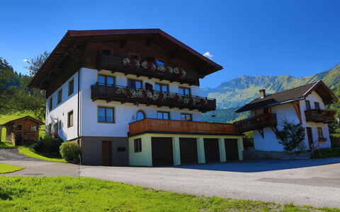 Ferwienwohnung Oberberghof: Hill Station, Bjergkæde, Dal, Alps, Kam, Bjerglandsby, Stuehus, Topmøde, Villa, Altan