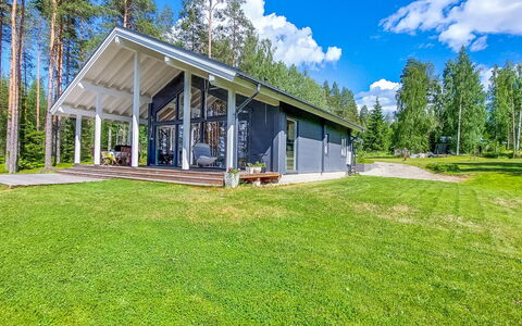 Paloranta: Hjem, Sommerhus, Hus, Tag, Estate, Stuehus, Sidespor, Garden Bygninger, Landscaping, Veranda