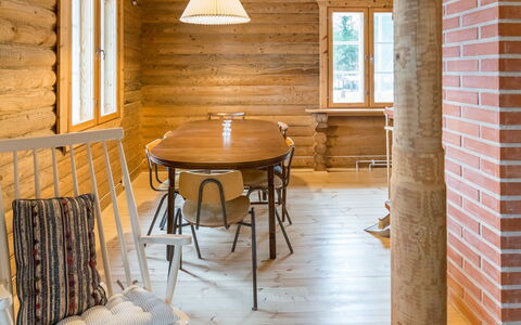 Hiljanrinne: Træ, Hus, Sne, Sommerhus, Hjem, Vinter, Tag, Fryser, Sidespor, Hældning