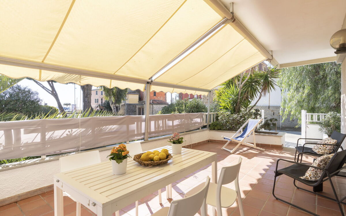 Marina di Andora 713