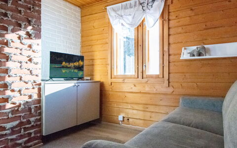 Ruokovirran Mökki: Træ, Bank, Hus, Sommerhus, Sø, Dam, Skov, Bjælkehytte