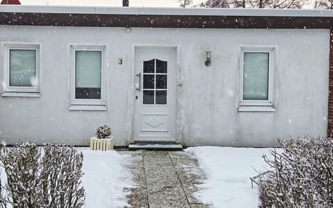 Helga: Sne, Vinter, Hus, Hjem, Dør, Fryser, Sommerhus, Hældning, Sidespor