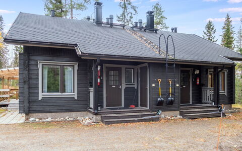 Vuokatin Atso: Træ, Sidespor, Dør, Sommerhus, Maling, Gård, Skydevindue, Garden Bygninger, Backyard, Planke