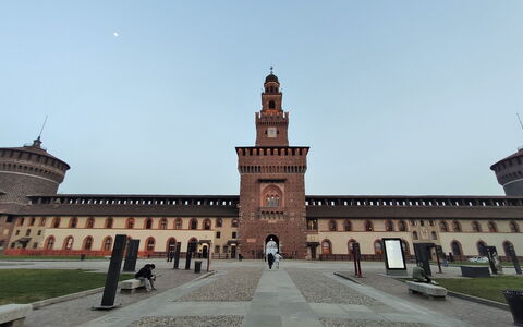 Fra Cristoforo Studio Apartment: Himmel, Bygning, City, Facade, Monument, Symmetry, Historisk Sted, Turisme, Tag