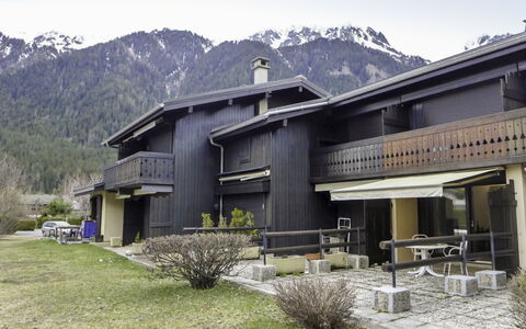 Le Pramouny: Bjergrige Landskabsformer, Bjerg, Ejendom, Hus, Bjergkæde, Bygning, Hjem, Arkitektur, Alps, Hill Station