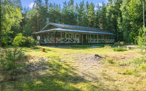 Villa Blombacka: Vindue, Hjem, Træ, Hus, Sidespor, Sommerhus, Tag, Fryser, Skydevindue, Hældning