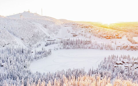Rukan Rinnemaa a: Vinter, Sne, Landskab, Fryser, Terræn, Solopgang, Geologiske Fænomen, Frost, Morgen, Sollys