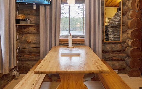 Hakojärven Kelomajat 2: Træ, Gulvbelægning, Indretning, Etage, Bejdse, Loft, Hårdttræ, Planke, Værelse, Lysarmatur