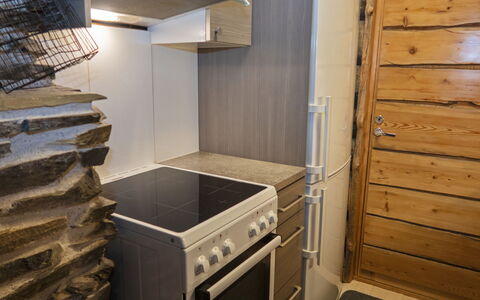 Hakojärven Kelomajat 2: Træ, Gulvbelægning, Større Bandage, Etage, Køkken, Køkken Apparat, Loft, Værelse, Bejdse, Cabinetry