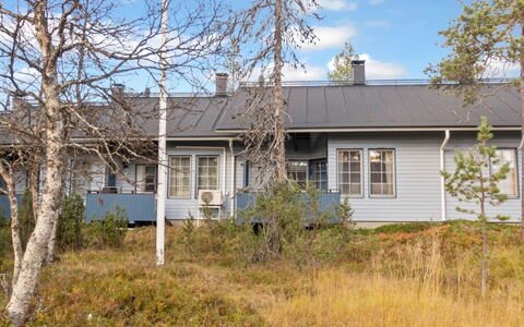 Siulapalkinen a 4: Vandvej, Bank, Vandløb, Sø, Sommerhus, Skov, Kanal, Reservoir, Bjælkehytte