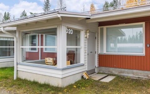 Kuorinki D 20: Sommerhus, Hus, Hjem, Garden Bygninger, Sidespor, Bjælkehytte, Stuehus, Estate, Skur, Gård