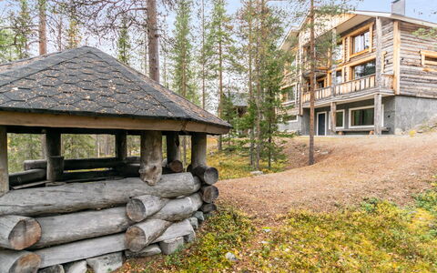 Pyhän Kivi: Sommerhus, Hus, Hjem, Garden Bygninger, Sidespor, Bjælkehytte, Stuehus, Estate, Skur, Gård