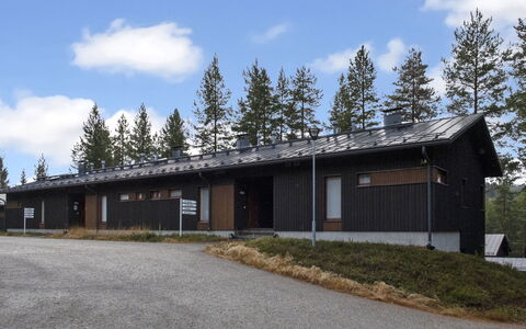Vuokatti Panorama: Træ, Sidespor, Tag, Sommerhus, Hus, Hjem, Dør, Veranda, Garden Bygninger, Stuehus