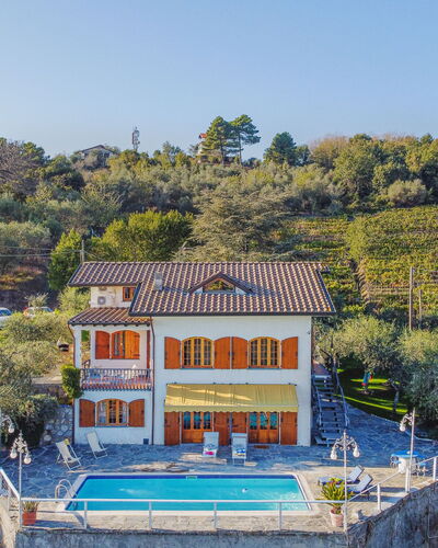 Villa Mistral