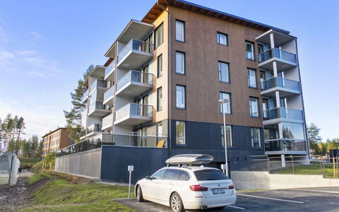 Jymykatti: Træ, Sommerhus, Hjem, Bjælkehytte, Tømmer, Sidespor, Hårdttræ, Naturmateriale, Garden Bygninger, Hytte