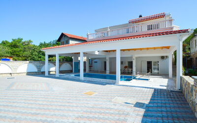 Villa Kursar