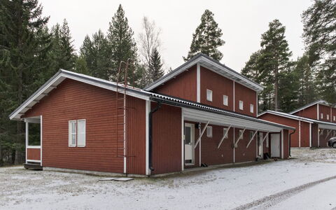 Lomakatti 10B: Træ, Sommerhus, Hjem, Bjælkehytte, Tømmer, Sidespor, Hårdttræ, Naturmateriale, Garden Bygninger, Hytte