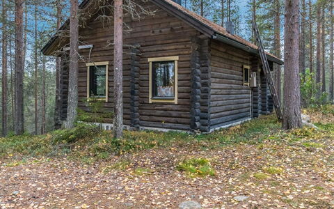 Munkero: Altan, Lejlighed, Skygge, Glas, Ejerlejlighed, Gelænder, Veranda, Dagslys, Dæk, Udendørs Møbler