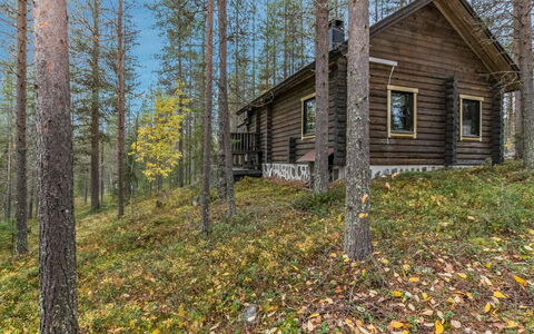 Munkero: Altan, Lejlighed, Skygge, Glas, Ejerlejlighed, Gelænder, Veranda, Dagslys, Dæk, Udendørs Møbler