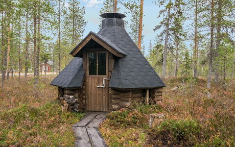 Henkari B: Sommerhus, Hus, Hjem, Garden Bygninger, Sidespor, Bjælkehytte, Stuehus, Estate, Skur, Gård