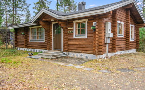 Pyhä-Rasti: Træ, Sommerhus, Bjælkehytte, Skov, Skur, Garden Bygninger, Lærk, Woodland, Bejdse