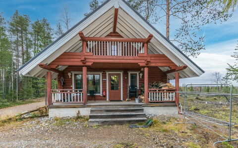 Kuukkelin Tupa 2: Altan, Lejlighed, Skygge, Glas, Ejerlejlighed, Gelænder, Veranda, Dagslys, Dæk, Udendørs Møbler