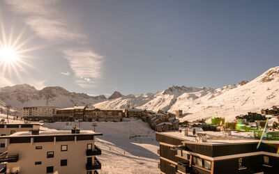 Les Roches Rouges (Lavachet)