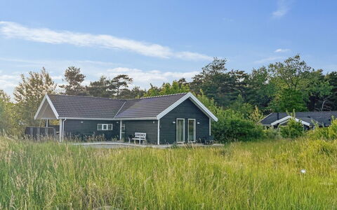 Greta - 200M from the Sea: Bygning, Hus, Hjem, Tag, Sommerhus, Arkitektur, Land Lot, Sidespor, Estate, Stuehus