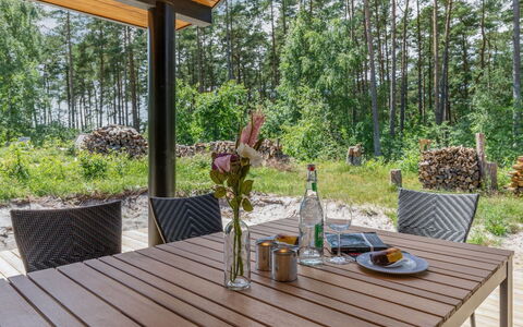 Anarosa - 200M from the Sea: Træ, Møbel, Stol, Udendørs Møbler, Eco Hotel, Garden Bygninger, Udendørs Bord, Hårdttræ, Have, Skygge